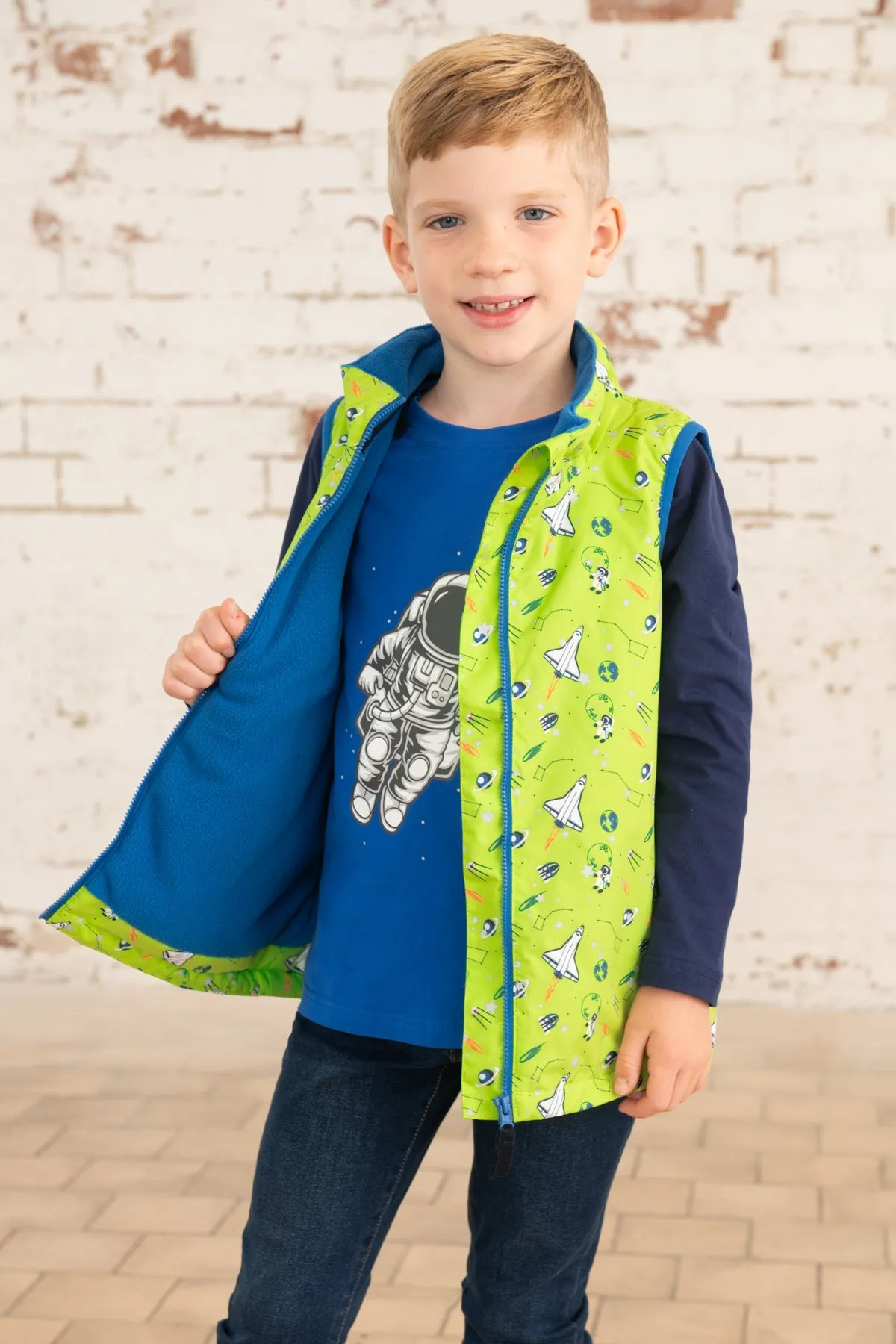 Alex Gilet - Lime Space Print