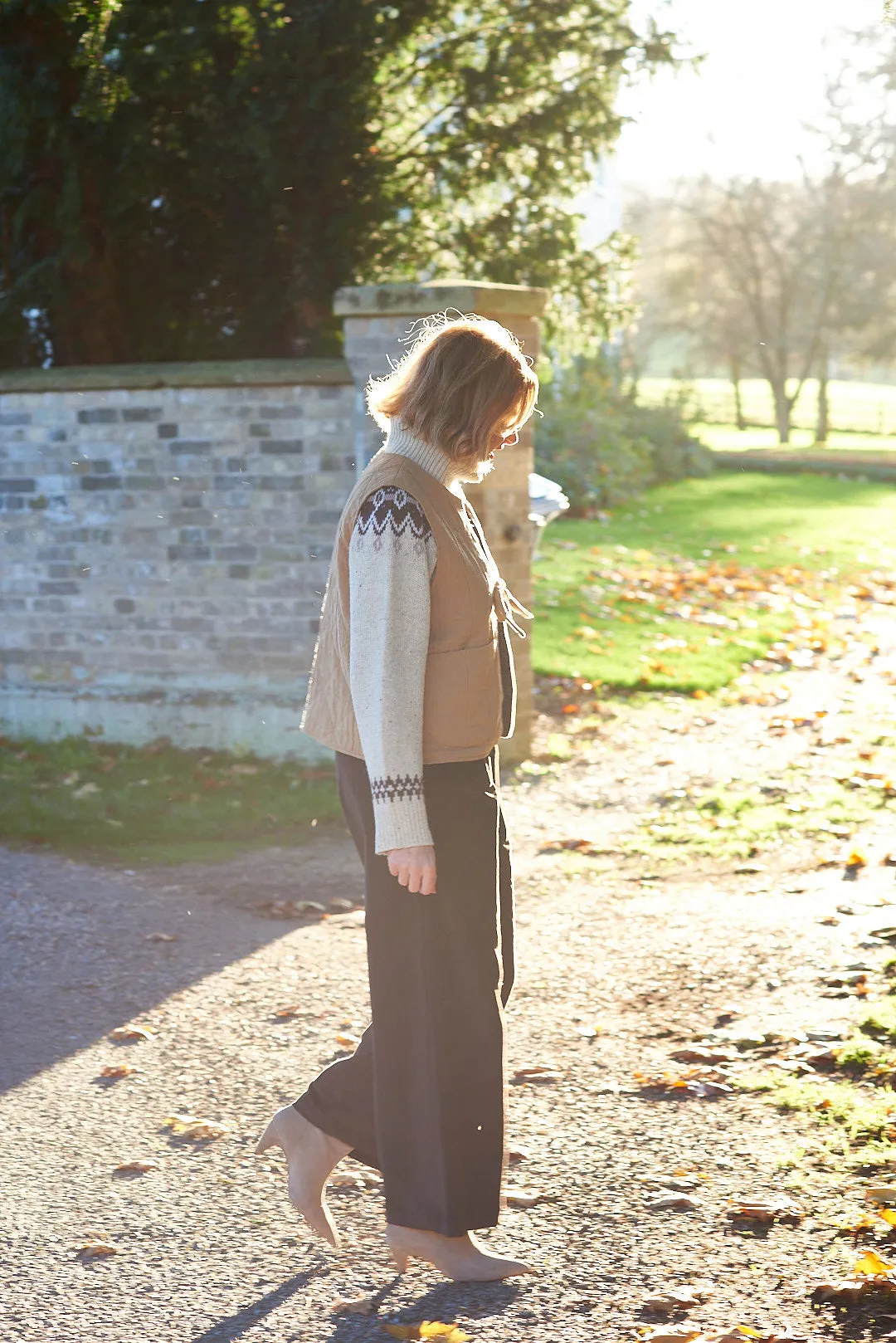 Amy Jacquard Quilt Gilet in Bark with Liberty Lining by Elwin