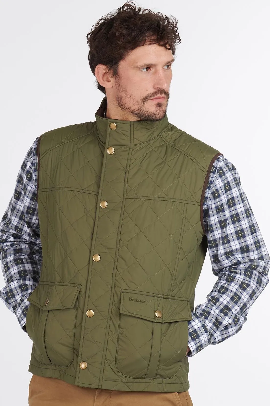 Barbour Gilet the Explorer in Mid Olive MGI0043OL51