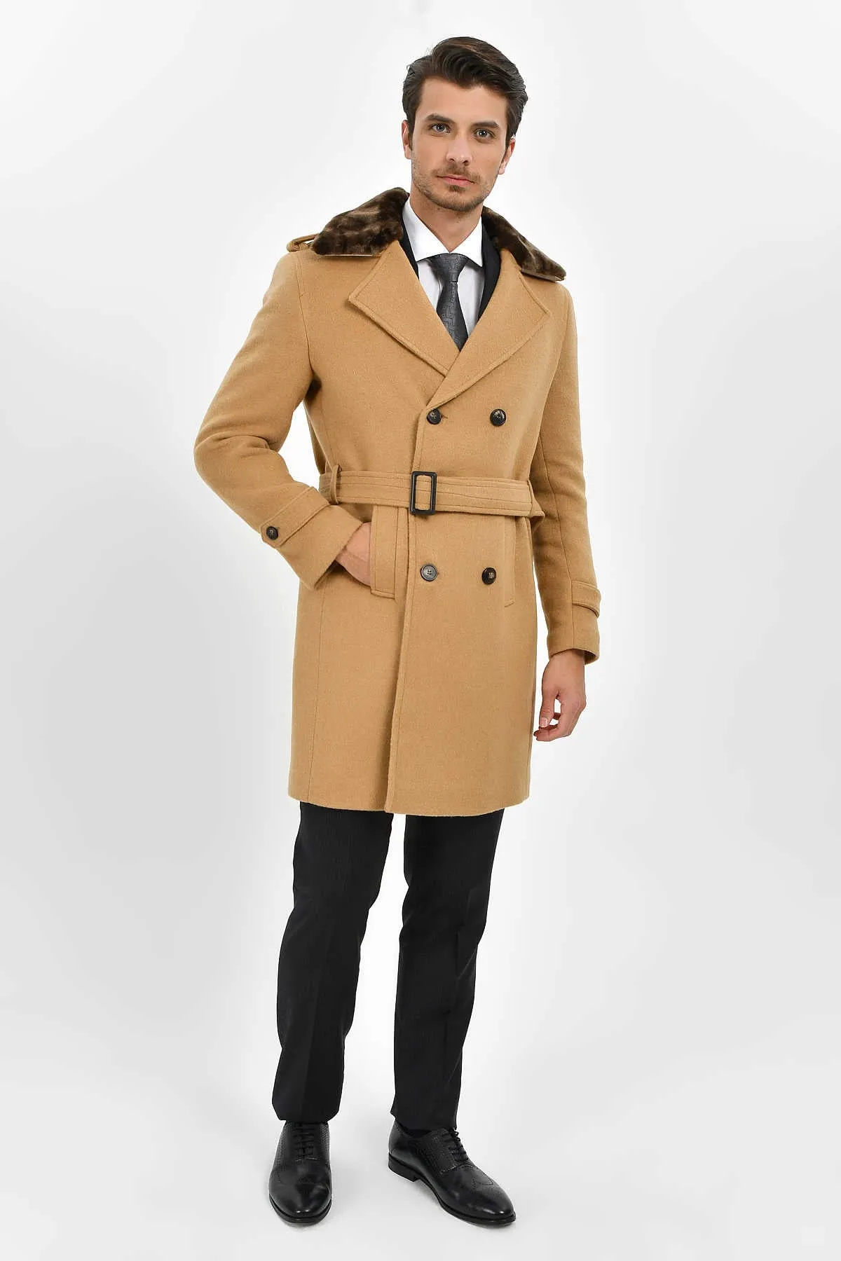 Slim Fit Cachet Double Breasted Camel Wool Blend Overcoat