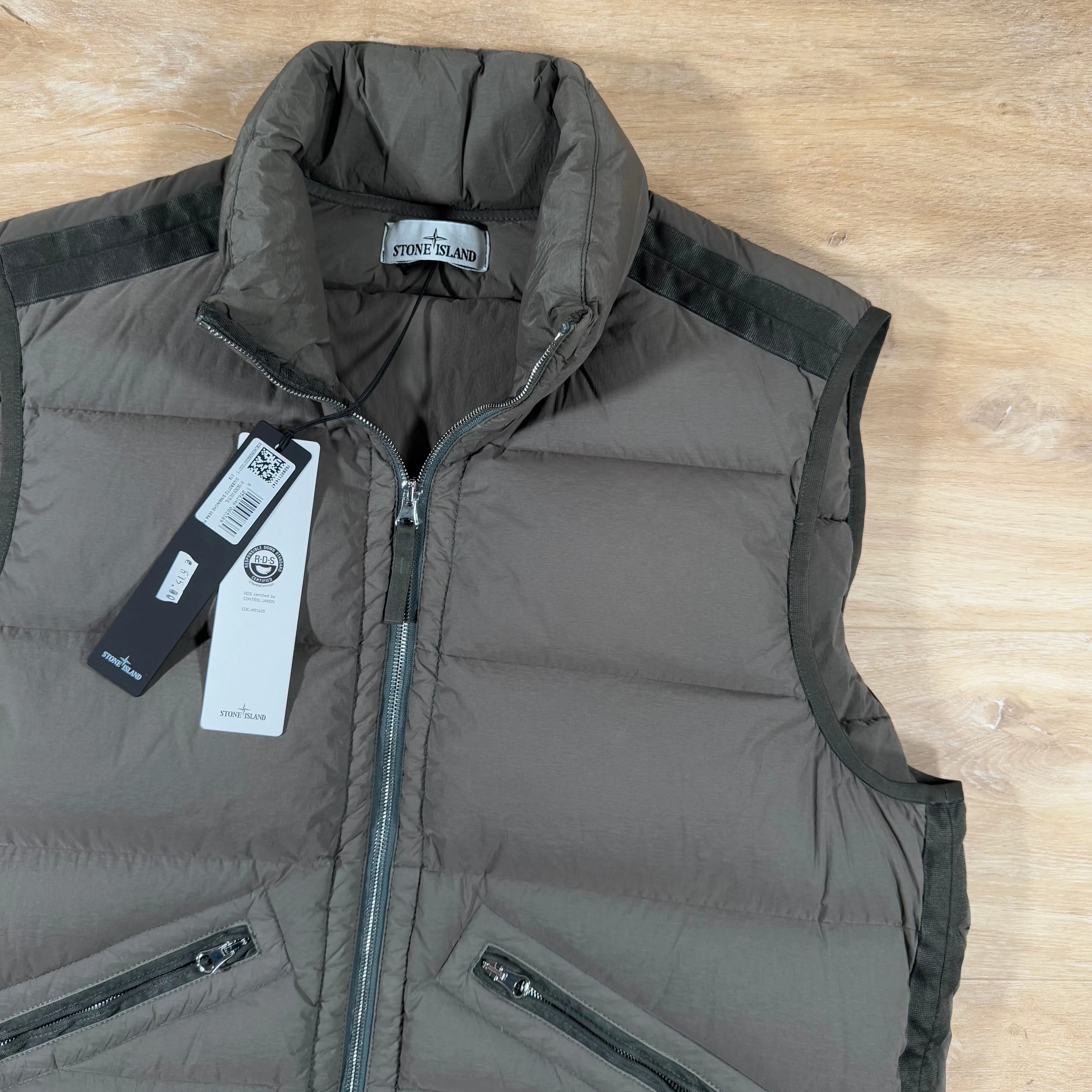 Stone Island Seamless Tunnel Nylon Down-TC Gilet in Walnut Brown