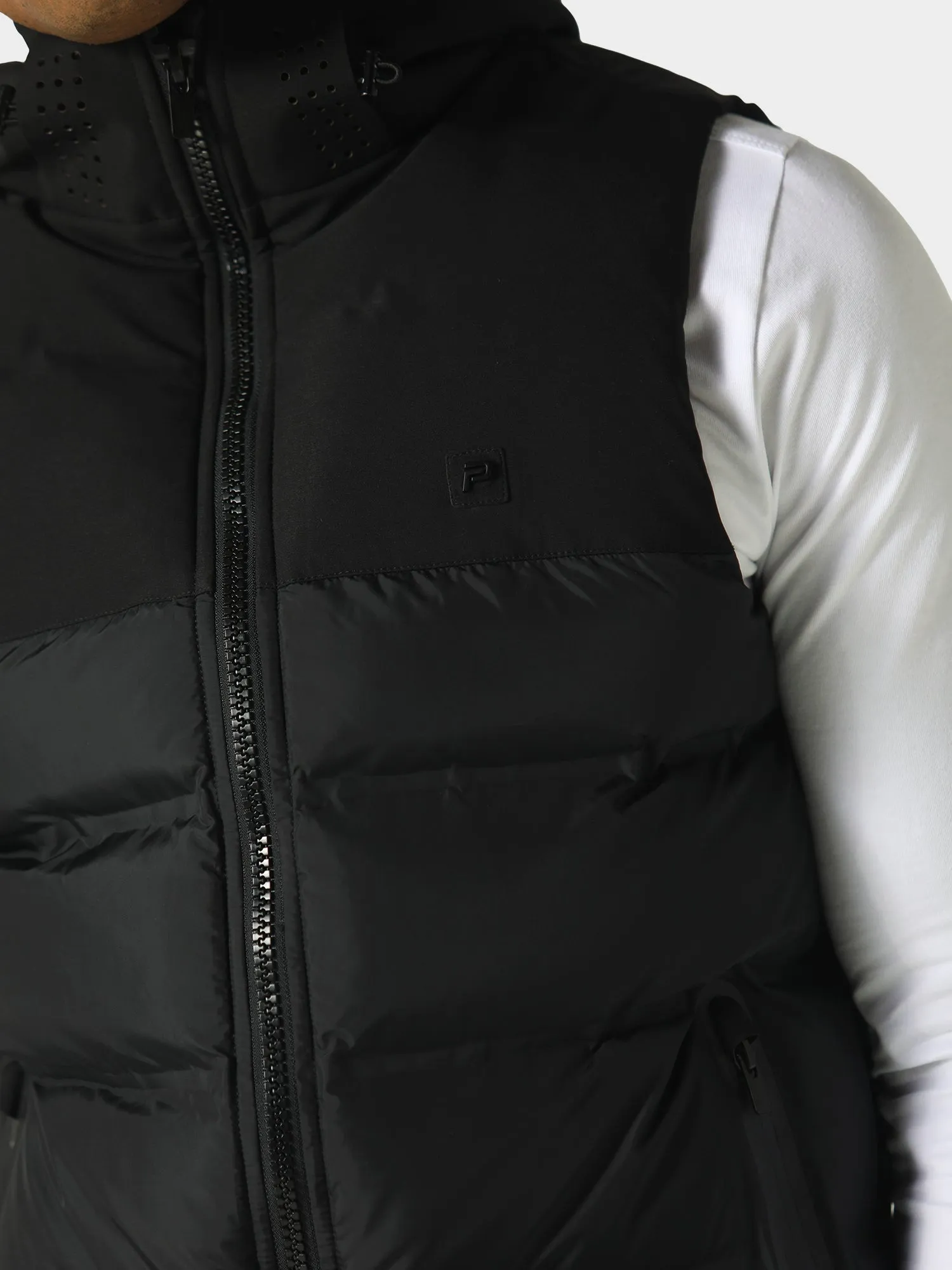 Upping Black Gilet